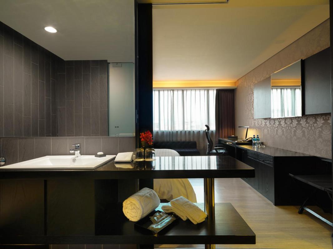 Fx Hotel Taipei Nanjing East Road Branch Exterior foto
